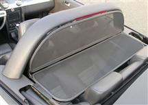 Mustang CDC Convertible Lightbar Windscreen (05-14)