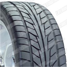 245/45/17 Nitto Nt555
